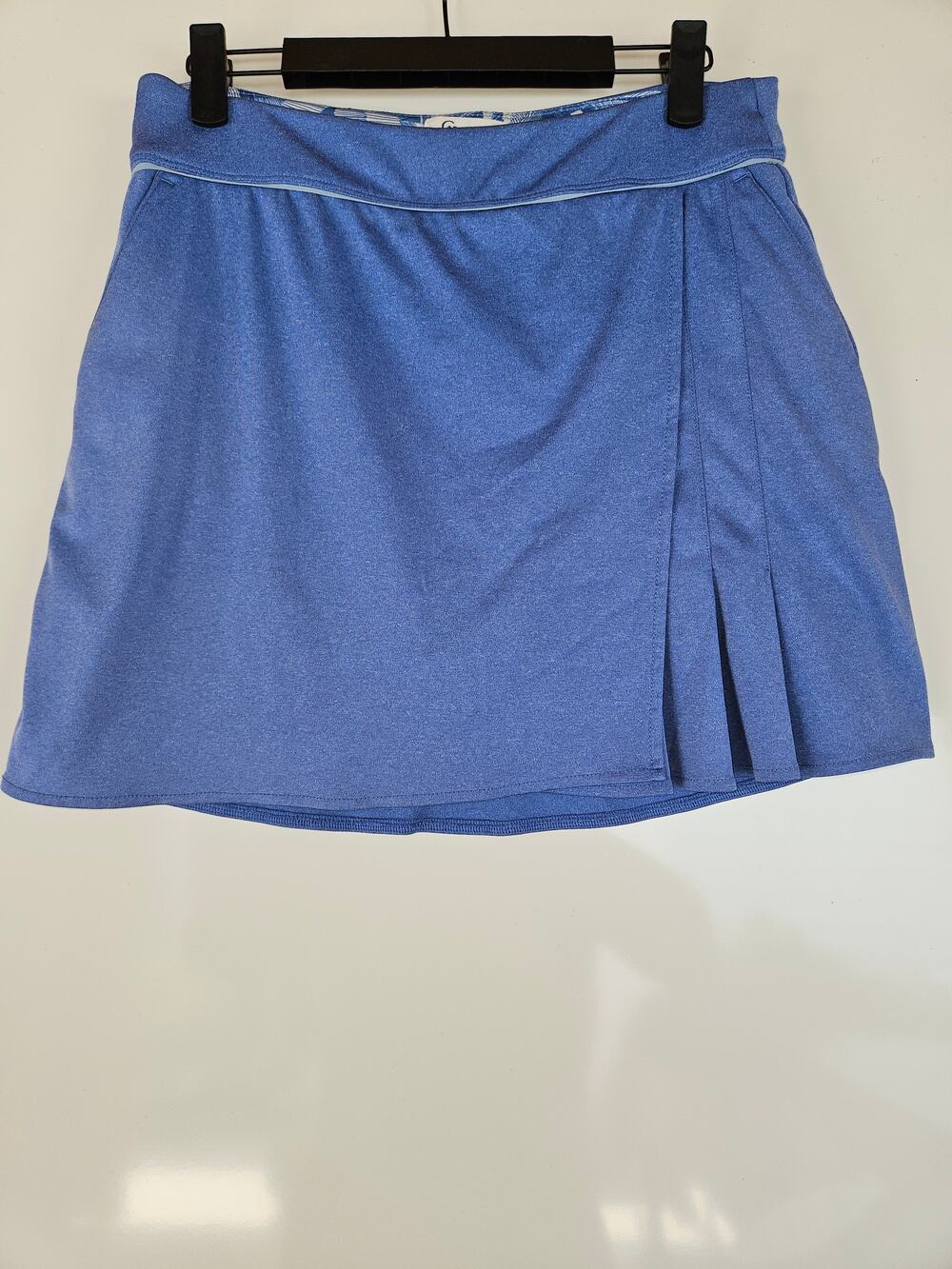 Your choice of 14 Ladies Golf Attire Size S-M Please see description #82